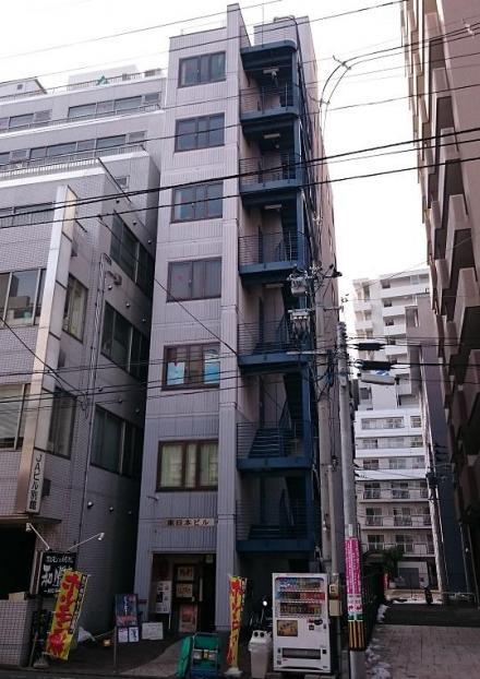 北4番丁駅まで徒歩4分のビル